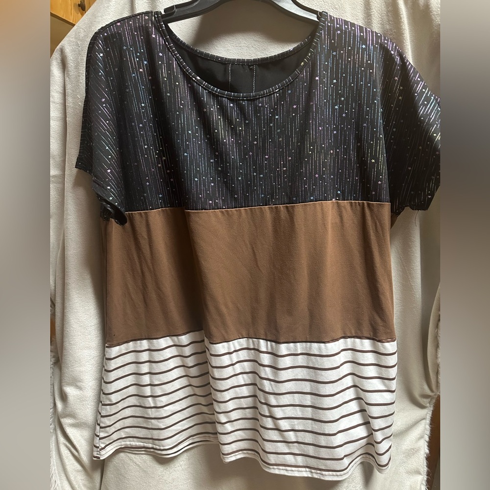 Stylish Women's Black and Brown Colorblock Top